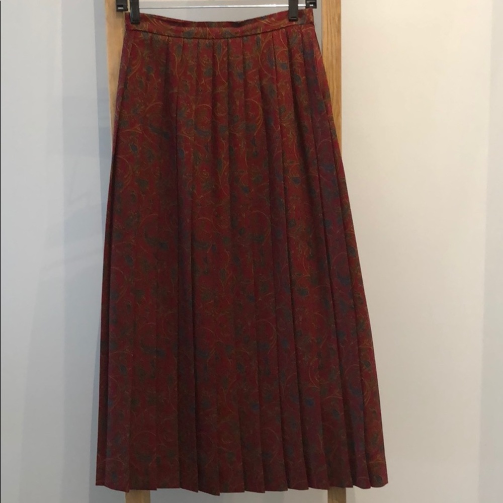Brooks Brothers pleated paisley skirt